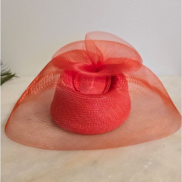 Vintage Red Pillbox Hat with Mesh Derby Church Formal Outfit - Picture 5 of 8